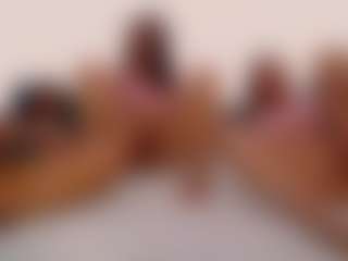 Live cam show with dollylovs - Brown Eyes on CamClone