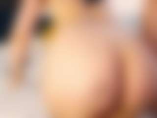 Live cam show with dollylovs - Flashing on Camsoda
