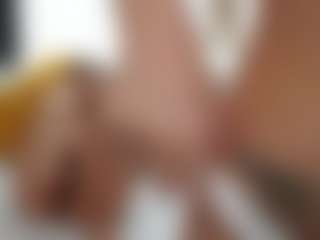 Live cam show with dollylovs - Deepthroat on sexylive.show
