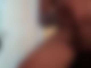 Live cam show with Lets - Bedroom on Fit Hotties