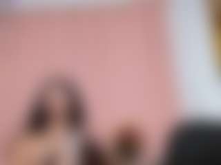 Live cam show with idalisVanucci - Petite on Camversity