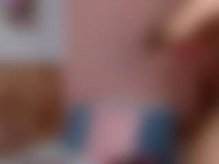 Live cam show with idalisVanucci - Naked on Free Soda