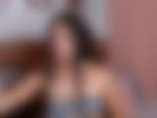 Live cam show with idalisVanucci - Double Penetration on Adult Interactions