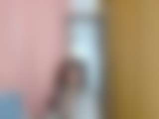 Live cam show with idalisVanucci - Petite Teen (18+) on Camsoda