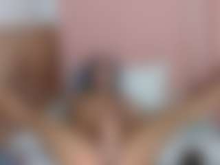 idalisVanucci's Live Sex Cam Show