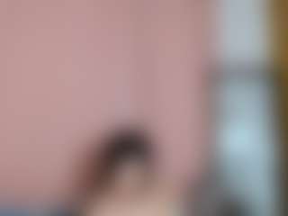 idalisVanucci's Live Sex Cam Show