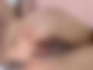 Live cam show with idalisVanucci - BBW Teen (18+) on chickslive.net