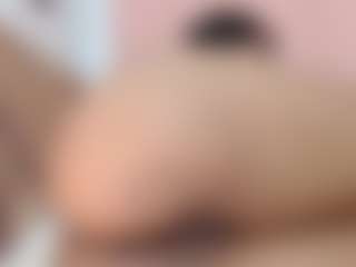 idalisVanucci's Live Sex Cam Show