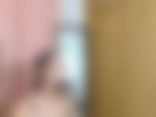 Live cam show with idalisVanucci - HD Teen (18+) on chickslive.net