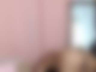 Live cam show with idalisVanucci - Athletic Asshole on StripNow