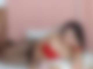 Live cam show with idalisVanucci - Athletic Brown Eyes on CamClone