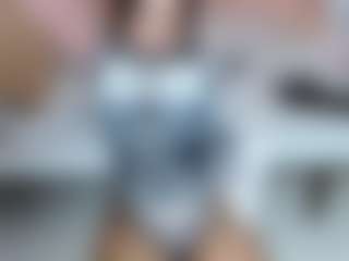 idalisVanucci's Live Sex Cam Show