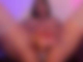 IsabellaCruz1's Live Sex Cam Show