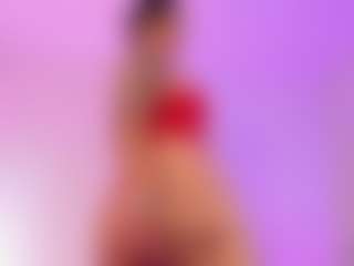 IsabellaCruz1's Live Sex Cam Show