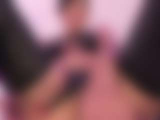 IsabellaCruz1's Live Sex Cam Show