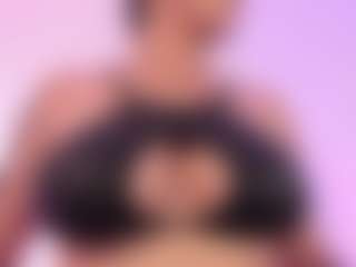 IsabellaCruz1's Live Sex Cam Show