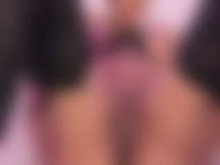 IsabellaCruz1's Live Sex Cam Show