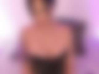 IsabellaCruz1's Live Sex Cam Show
