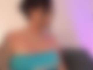 IsabellaCruz1's Live Sex Cam Show