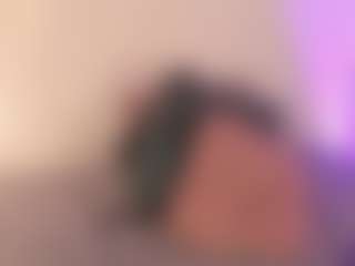 IsabellaCruz1's Live Sex Cam Show