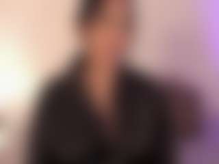 IsabellaCruz1's Live Sex Cam Show