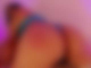 IsabellaCruz1's Live Sex Cam Show