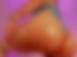 IsabellaCruz1's Live Sex Cam Show