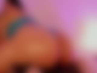 IsabellaCruz1's Live Sex Cam Show
