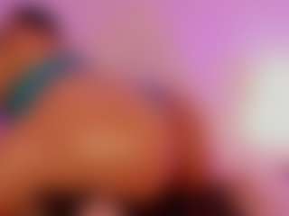 IsabellaCruz1's Live Sex Cam Show