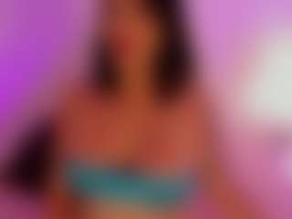 IsabellaCruz1's Live Sex Cam Show