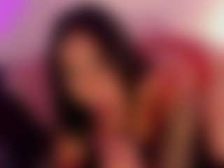 IsabellaCruz1's Live Sex Cam Show