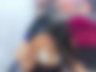 Live cam show with miaa-scott - Dance on Camming Site
