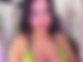 Sarayy-jones's Live Sex Cam Show