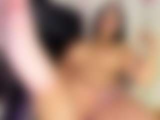 Sarayy-jones's Live Sex Cam Show