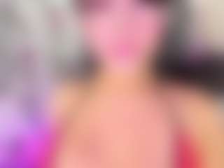 Live cam show with Sarayy-jones - Big Tits on Camsoda