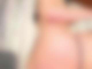 Live cam show with Sarayy-jones - Public on Dolls Live