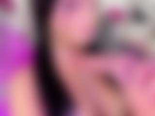 Live cam show with Sarayy-jones - Public on CamwithHer