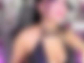Live cam show with Sarayy-jones - Facial Piercings on https://playwithruby.com