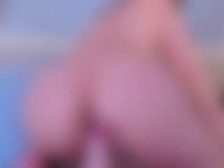 Live cam show with Valeryy-Smith - Petite on Camsoda