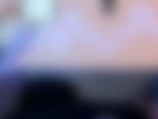 Karolinee's Live Sex Cam Show