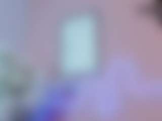 Karolinee's Live Sex Cam Show