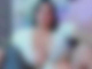 Karolinee's Live Sex Cam Show