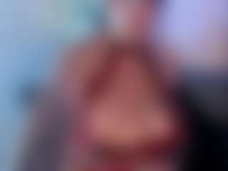 Karolinee's Live Sex Cam Show