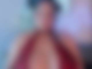 Karolinee's Live Sex Cam Show