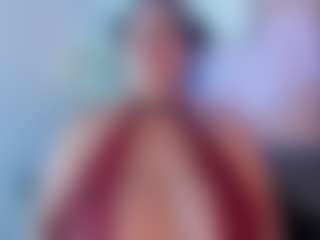 Karolinee's Live Sex Cam Show