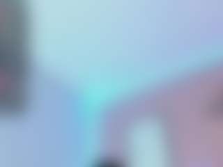 Karolinee's Live Sex Cam Show
