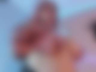 Karolinee's Live Sex Cam Show