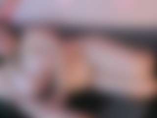 Live cam show with Karolinee - Cum In Pussy on livesuperchat.net