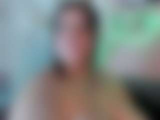 Karolinee's Live Sex Cam Show