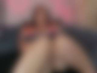 Live cam show with Karolinee - Public on pussylord.com